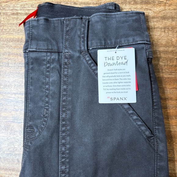 Spanx Gray Stretch Twill Ankle Cargo Pants Womens Small - Picture 3 of 8